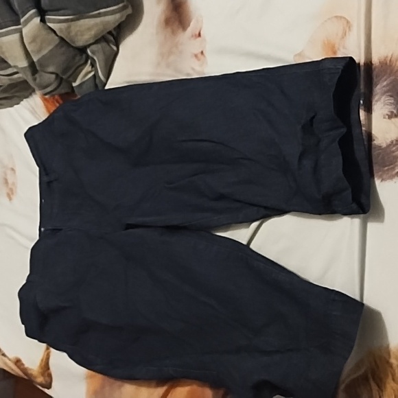 Capri Pants Set - Picture 3 of 6